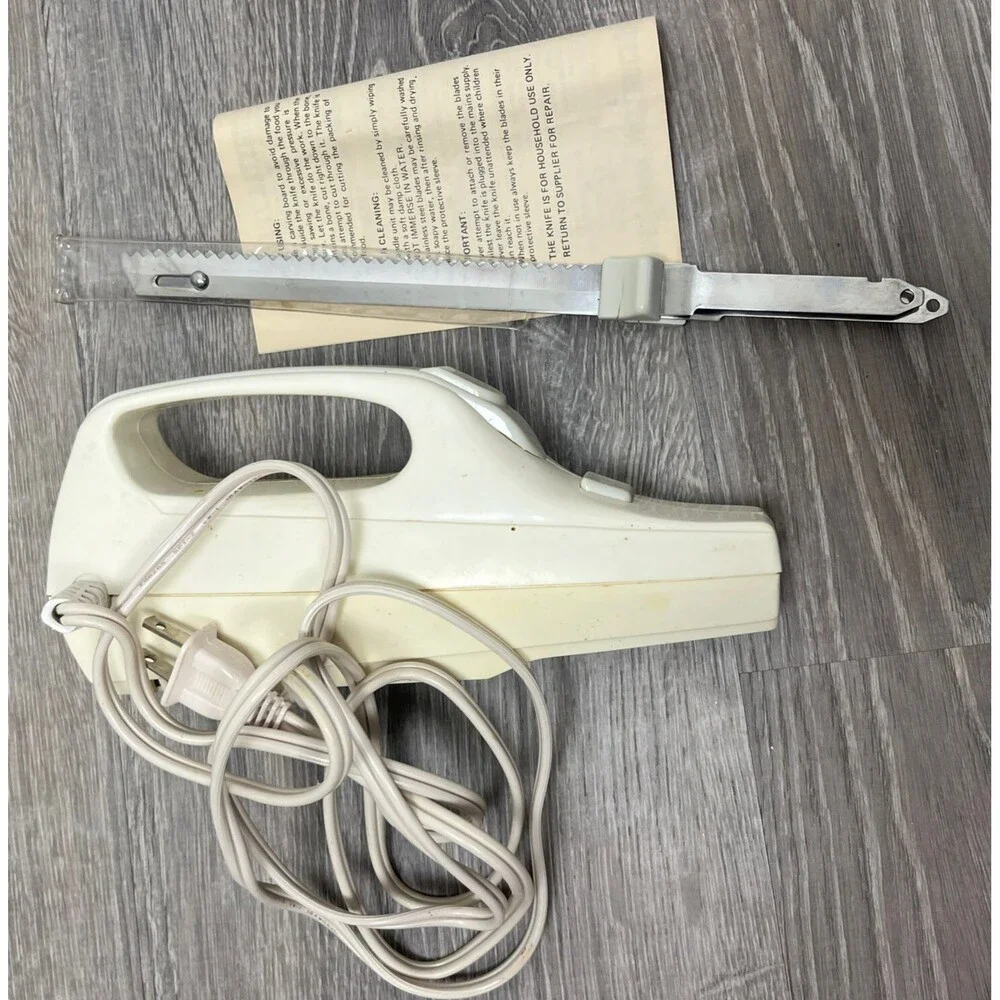 Vintage Woolworth Electric Carving Knife Stainless Steel 2‎ Blades Original Box